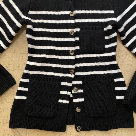 Khaite Suzette Stripe Cashmere Cardigan in black/ White - Picture 8 of 11